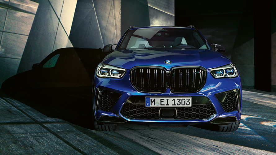 BMW X5 M Competition F95 tekniske data BMW X5 M Competition F95 2020 SUV Marina Bay Blue metallic set forfra tekniske data