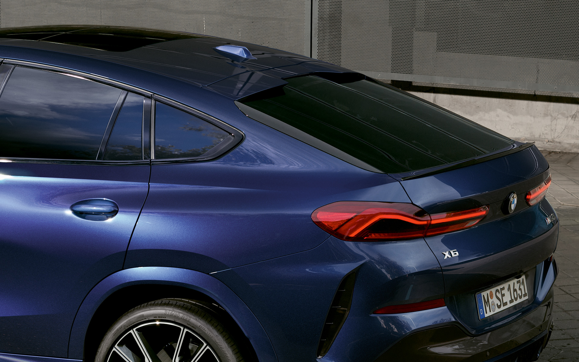 BMW X6 M60i xDrive G06 MP Hæk BMW X6 M60i xDrive G06 MP Hæk, nærbillede