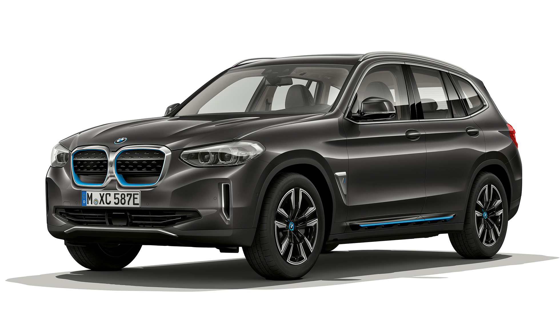 BMW iX3 G08 2020 model „Inspiring“ set forfra let drejet BMW iX3 G08 2020 model „Inspiring“ Sophisto Grey brillant-effekt set forfra let drejet