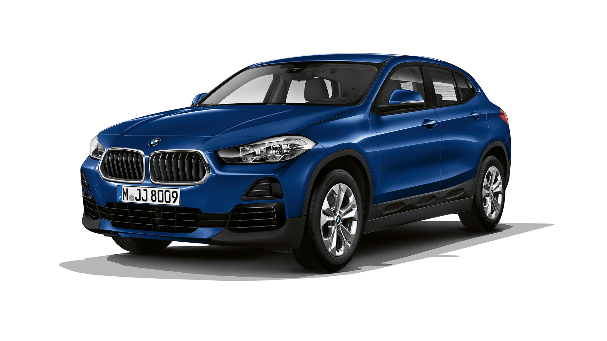 BMW X2 sDrive20i Advantage set forfra let drejet BMW X2 sDrive20i Advantage 2018 F39 Mediterranean Blue metallic set forfra let drejet