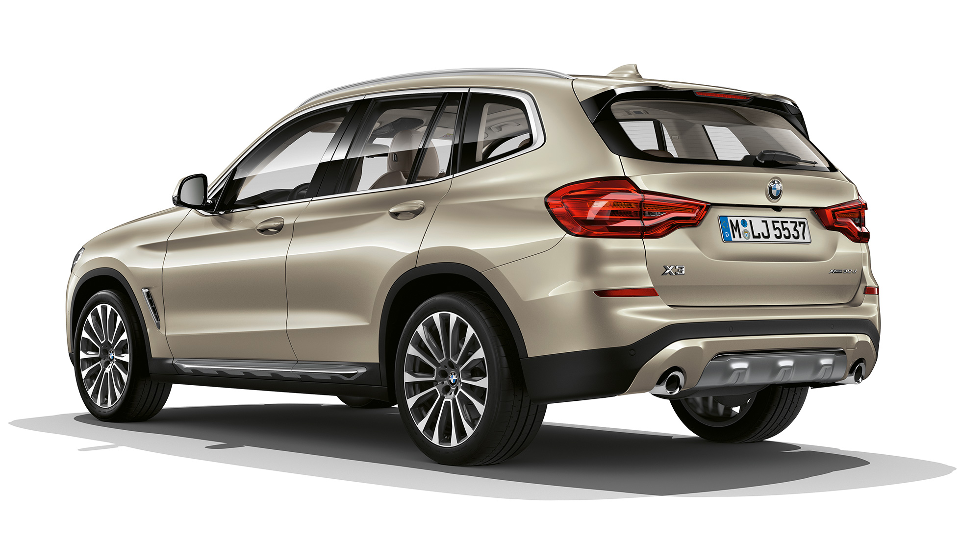 BMW X3 M40i, Model Luxury Line, trekvartbillede bagfra BMW X3 M40i, Model Luxury Line, trekvartbillede bagfra