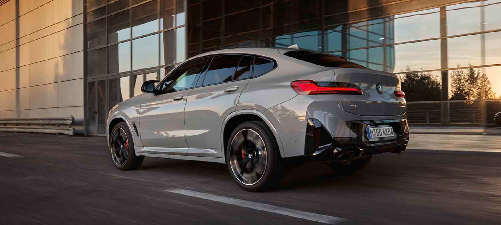 BMW X4 Motorer og teknisk data BMW.dk