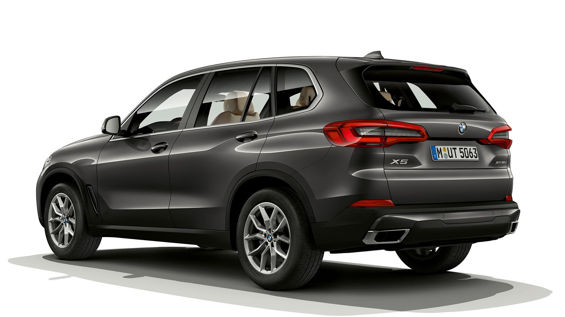 Basismodel BMW X5 xDrive30d set bagfra let drejet Basismodel BMW X5 xDrive30d G05 2018 Sophisto Grey Brillant-effekt Metallic set bagfra let drejet