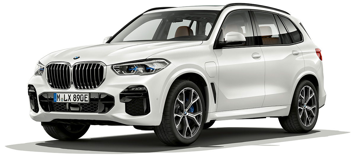 BMW X5 xDrive45e set forfra let drejet BMW X5 xDrive45e G05 2018 Mineral White Metallic set forfra let drejet