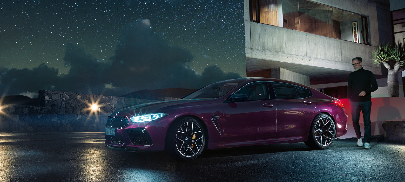 Den nye BMW M8 Competition Gran Coupé Den nye BMW M8 Competition Gran Coupé F93 2020 BMW Individual Ametrin Metallic set fra siden let drejet