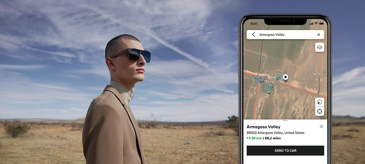 My BMW App Planlægning og overførsel af ture til bilen En mand i en ørken My BMW App Planlægning og overførsel af ture til bilen En mand i en ørken