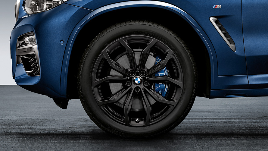 20" med Y-eger 695 20" BMW letmetalfælge med Y-eger 695 i mat Jet Black, vinter-komplethjul foran