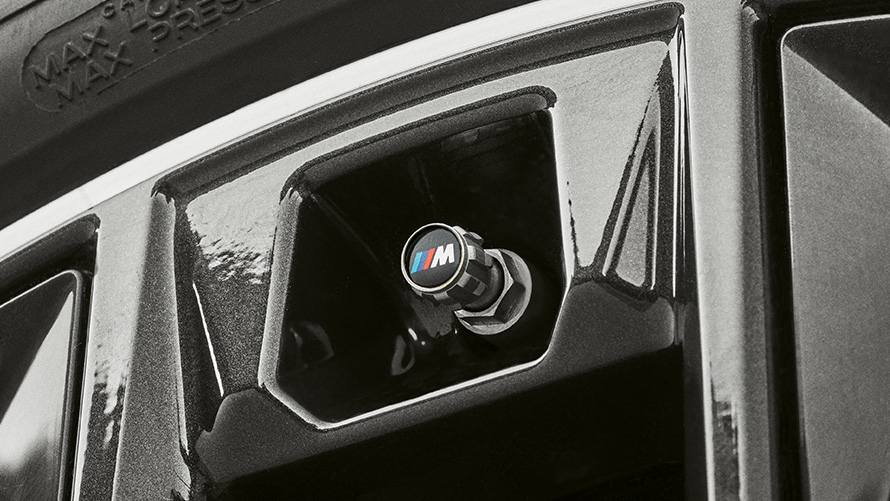 BMW ventilhætter med M logo BMW efterårs- og vintertilbehør BMW ventilhætter med M logo