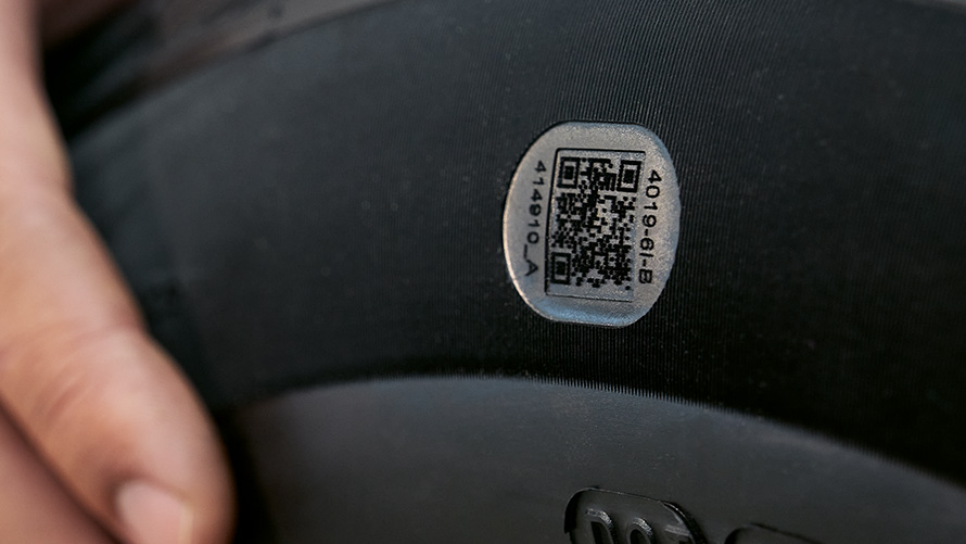 BMW godkendt dæk, dæk med QR-kode BMW godkendt dæk, dæk med QR-kode