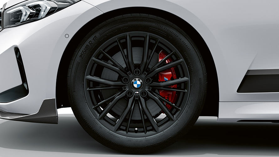 18" M Performance letmetalfælg 796 M BMW M Performance Parts 18" M Performance letmetalfælg 796 M BMW M Performance Parts nærbillede