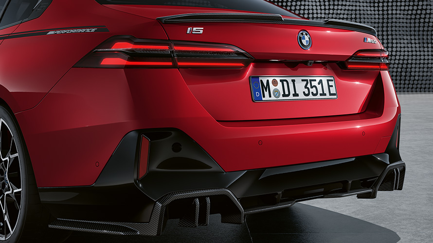 BMW M Performance Parts BMW i5 G60 M Performance bagdiffusor BMW M Performance Parts 2023 BMW i5 G60 M Performance bagdiffusor