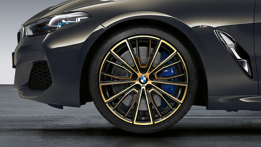 BMW M Performance med multieger 732 M BMW M Performance med multieger 732 M BMW sommerkomplethjul