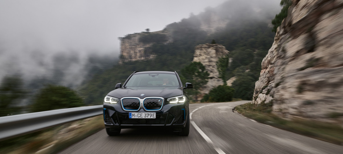 BMW iX3 BMW iX3