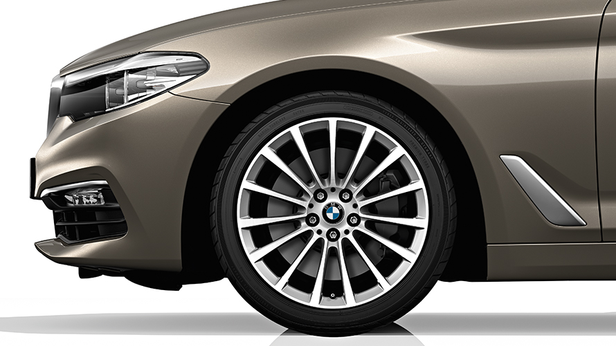  18'' BMW lättmetallfälgar Multieker 619 Reflexsilver, smidda, komplett uppsättning vinterhjul.