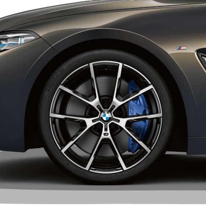 BMW M850i xDrive, Dravit Grey Metallic, 20"-letmetalfælge med Y-eger 728 M.