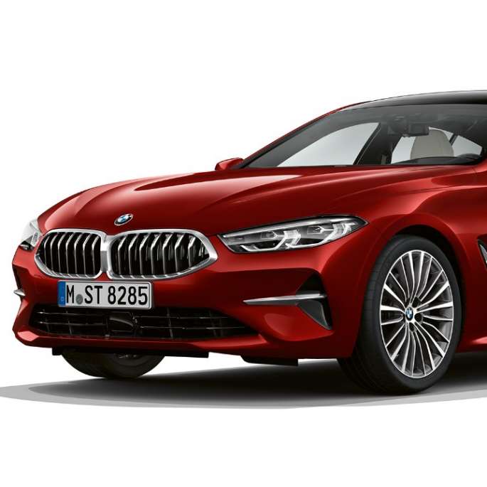 BMW 8-serie Gran Coupé, basismodel, set forfra let drejet
